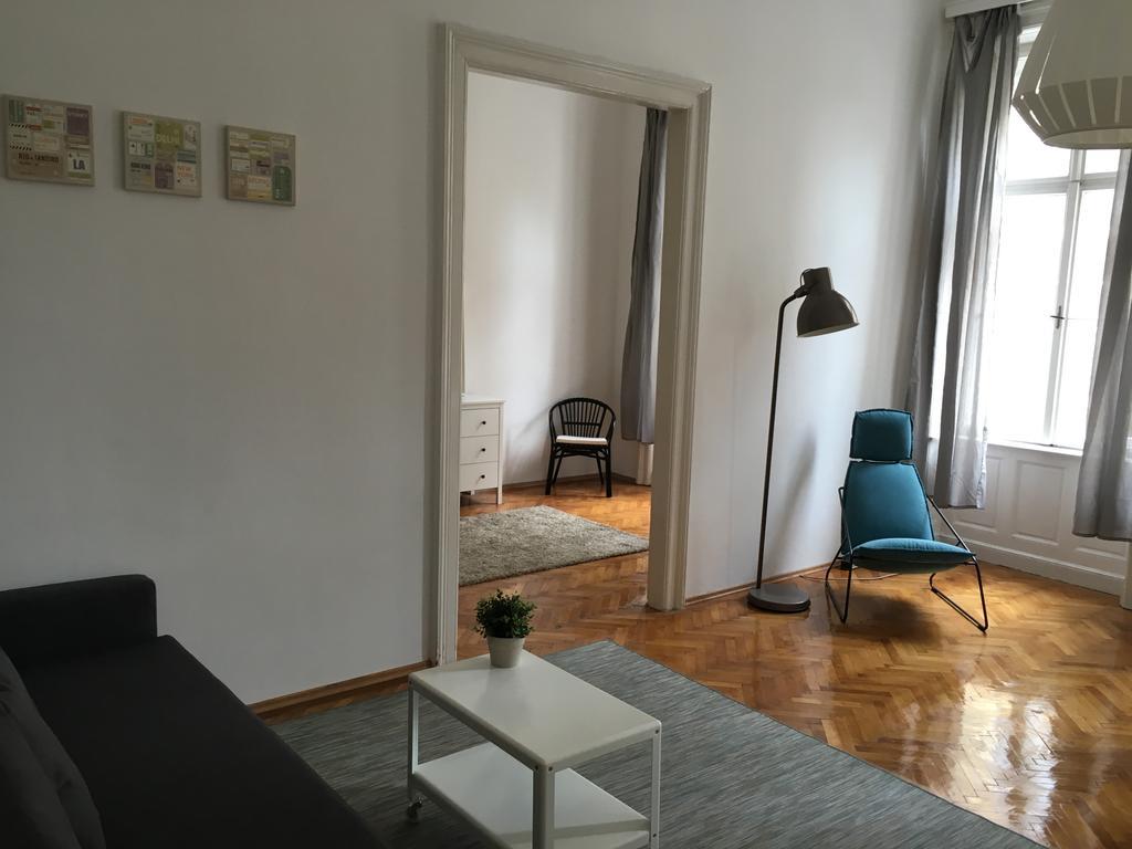 Budget Apartment by Hi5-Rákoczi 24 Boedapest Buitenkant foto